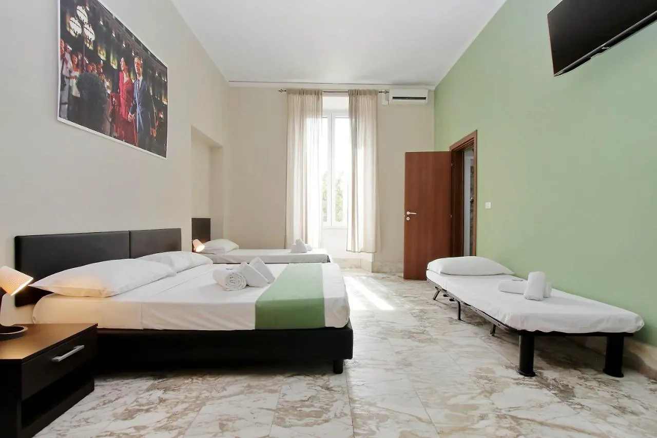 Lucky Stars Rooms Rome